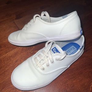 Girls Keds Leather size 13.5 sneakers